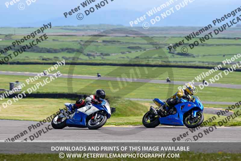 anglesey no limits trackday;anglesey photographs;anglesey trackday photographs;enduro digital images;event digital images;eventdigitalimages;no limits trackdays;peter wileman photography;racing digital images;trac mon;trackday digital images;trackday photos;ty croes